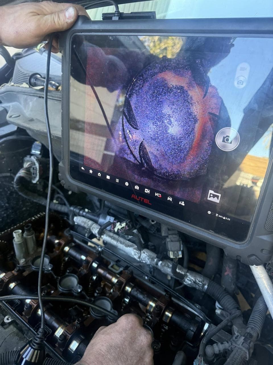 AMR using Autel borescope for precision engine diagnostics